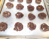 Foto del paso 6 de la receta: Galletitas de chocolate y nuez Sin azúcar, sin endulcorante y sin manteca