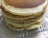 A picture of step 5 of 🥞Simple PanCakes🥞.