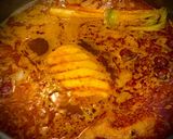 A picture of step 6 of Bún Bò Huế.