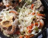 Foto del paso 4 de la receta: Osobuco y chori a la criolla y revuelto de papa y verdeo