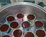 Foto langkah ke 7 dari resep Brownies Cokelat Kukus Mekar.