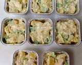 Foto langkah ke 7 dari resep Cheesy baked potatoes.