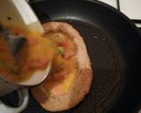 Tojásos zöldséges melegszendvics recept fázis 4 fotója