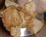 รูปขั้นตอนการทำที่ 4 ของ ไก่นึ่งเกาลัดสไตล์อันฮุย (Anhui-Style Steamed Chicken and Chestnuts)