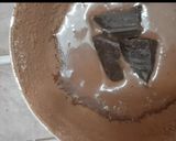 A picture of step 7 of Chocolatechip mountain lava cake.