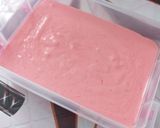 صورة لخطوة 4 من وصفة آيس كريم فراولة ولا أروع 🍨