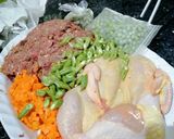 Foto del paso 1 de la receta: Pollo deshuesado relleno al horno