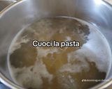 Foto del passaggio 4 della ricetta Pasta con Zucchine