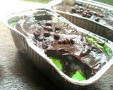 Foto langkah ke 9 dari resep Sponge cake pandan Coklat lumer.