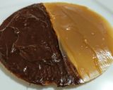 Foto del paso 2 de la receta: OBLEA Rellena con🍌 Plátano, chips de Fresa y Chocolate...!