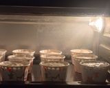 Foto langkah ke 3 dari resep Cupcake Tepung Beras Putih Telur.