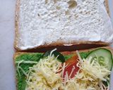 A picture of step 4 of Veg Tawa Cheese Sandwich.