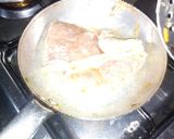 A picture of step 2 of Macaroni with baked beaf and steam spinach with brocolli.