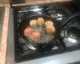 Foto del paso 3 de la receta: Spaghetti al cilantro con albóndigas