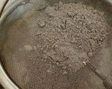 Foto langkah ke 2 dari resep Bolu Ketan Hitam Kukus.