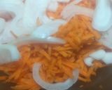 Foto del paso 3 de la receta: Supremas rellenas con ensalada de zanahoria, perejil y cebolla