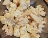Foto del paso 4 de la receta: Buñuelos de coliflor y choclo y de zucchini