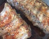 Foto del paso 3 de la receta: Costillas de cerdo al vino tinto y tostadas al ajo y oliva 