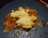 A picture of step 2 of Tawa Egg burger.
