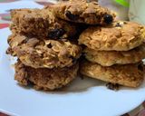 A picture of step 2 of Oatmeal Raisin Cookies.
