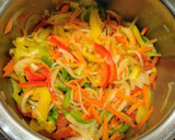 Foto del paso 4 de la receta: Relleno vegetal para fajitas o pan de pita