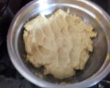 A picture of step 2 of Chana dal stuffed paratha.