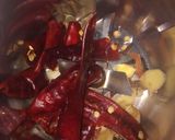 A picture of step 1 of Veg mughlai pulao.