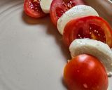 Caprese az olaszok kedvenc előétele recept fázis 4 fotója