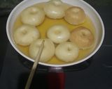 Foto langkah ke 3 dari resep Donat Maizena empuk.