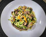 Foto del paso 5 de la receta: Spaghetti de calabacín con ternera, calabaza y setas