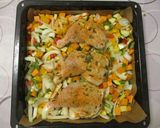 Sült csirkecomb 🍗 zöldségekkel 🫑🍅🧄 és krémes sütőtökös rizottóval 🎃🍚 recept fázis 6 fotója