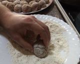 A picture of step 4 of Meatballs with Tomato Sauce.
