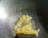 Foto langkah ke 5 dari resep Kweetiaw Goreng.