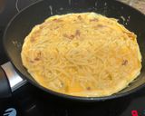 A picture of step 3 of Spaghetti Carbonara Frittata.
