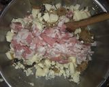 Foto del paso 2 de la receta: Canastitas de Cebolla, Aceitunas Negras, Panceta y Doble Queso