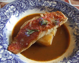 Foto del paso 1 de la receta: Salmonetes al romero con patatas guisadas 