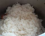 A picture of step 5 of One Pot Rice Recipe: Valacha bhat.