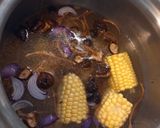 A picture of step 3 of Pork ribs soup.