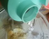 Foto langkah ke 4 dari resep Milkshake Pear Melon.