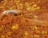 Foto del paso 6 de la receta: Fideuá o fideos tostados con gambón y sepia