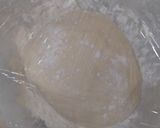 صورة لخطوة 3 من وصفة دونات بأبسط الطرق 🥯😍