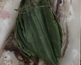 A picture of step 2 of Leaf Moi Moi.