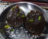 A picture of step 5 of Gur aata modak.