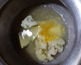 Potato and cauliflower soup (7 months +) রেসিপির ধাপ 1 ছবি