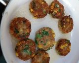 सोया कीमा मिक्स वेज टिक्की (Soya keema mix veg tikki recipe in hindi) रेसिपी चरण 7 फोटो