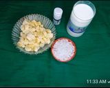 બનાના સ્મુધી (Banana Smoothie Recipe In Gujarati) રેસીપી સ્ટેપ1ફોટો