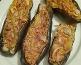 Foto del paso 1 de la receta Berenjena rellenas picantes de jamón york beicon y atún en el microondas