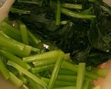 A picture of step 3 of Easy Wonton Noodle Soup.