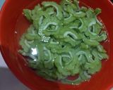 Foto langkah ke 1 dari resep Tumis Pare Telur.