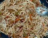 A picture of step 3 of Spicy Schezwan Noodles.